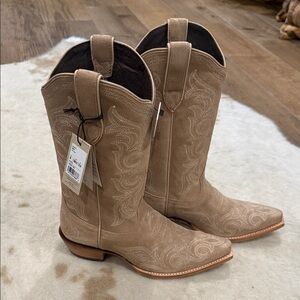 Ariat Beige Western Boots